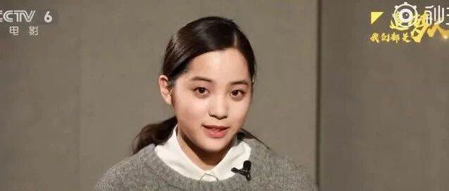 听,欧阳娜娜唱响《我和我的祖国》
