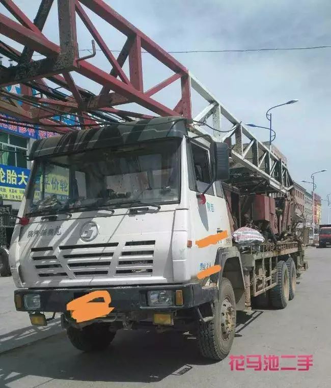 联系人:曹 宝贝名称:40吨修井车一辆 抽吸车 几成新:9 价格:面议