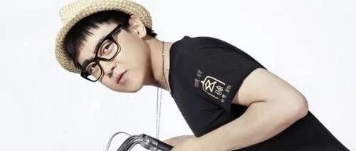 才子!刘心《好几年》非洲鼓教学手鼓入门教程