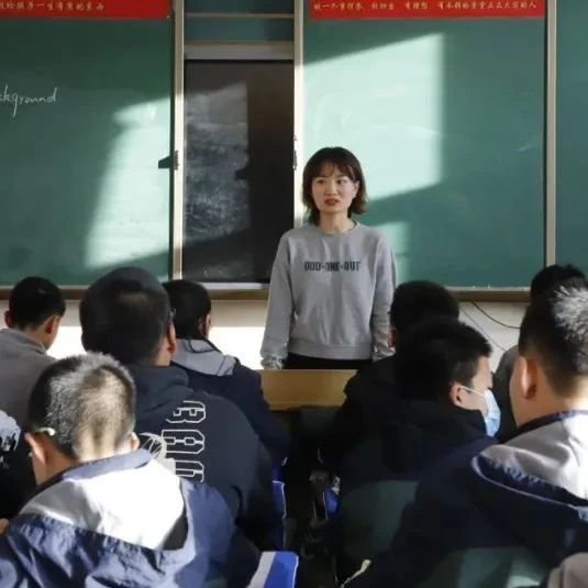 【最美教师】王巧:25岁姑娘是46名学生的“大家长”