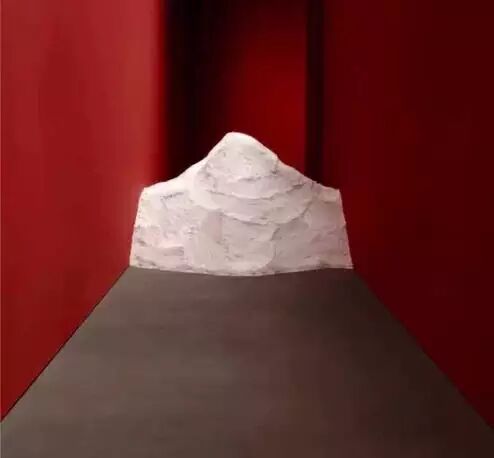 ������  ��Ю�ֵ�ɽ��  װ�ã���ɫ��ͨ�� ��ʳ��5�֣� 200��200��160cm 2015��