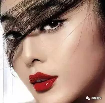 有一个品牌叫:雅姿 有一个定位叫:孕妇都可以用 有一个品质叫...