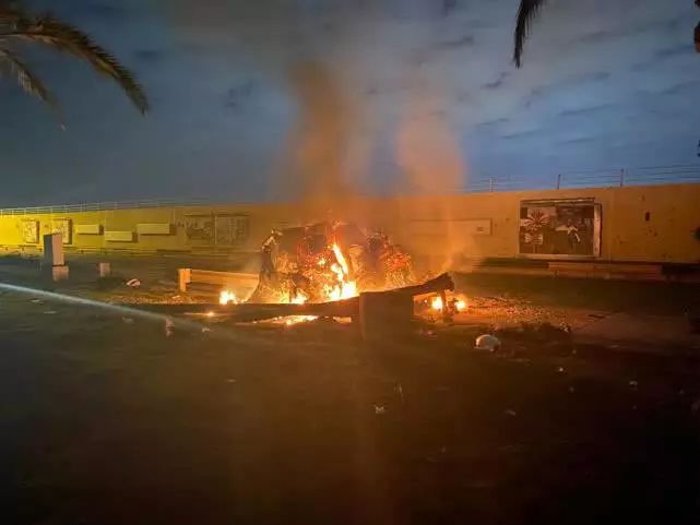 重磅!美国紧急撤侨,美国人懵了:这是要第三次世界大战了?