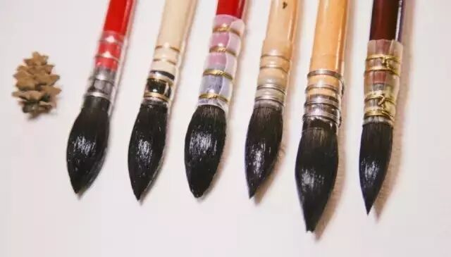 全球顶级松鼠毛水彩笔对比测评细解