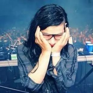 百大DJ Skrillex,竟然是这样的DJ