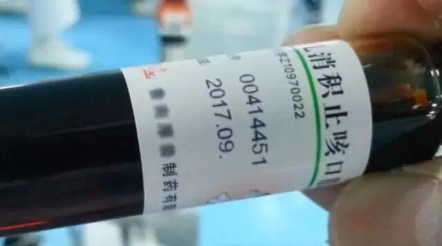 E125貼標噴碼應用：即噴即貼 解決方案