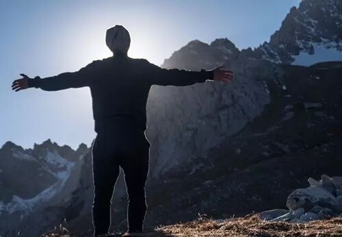 玉龙雪山温度_我从雪山来 雪山朗玛_新西兰库克雪山温度