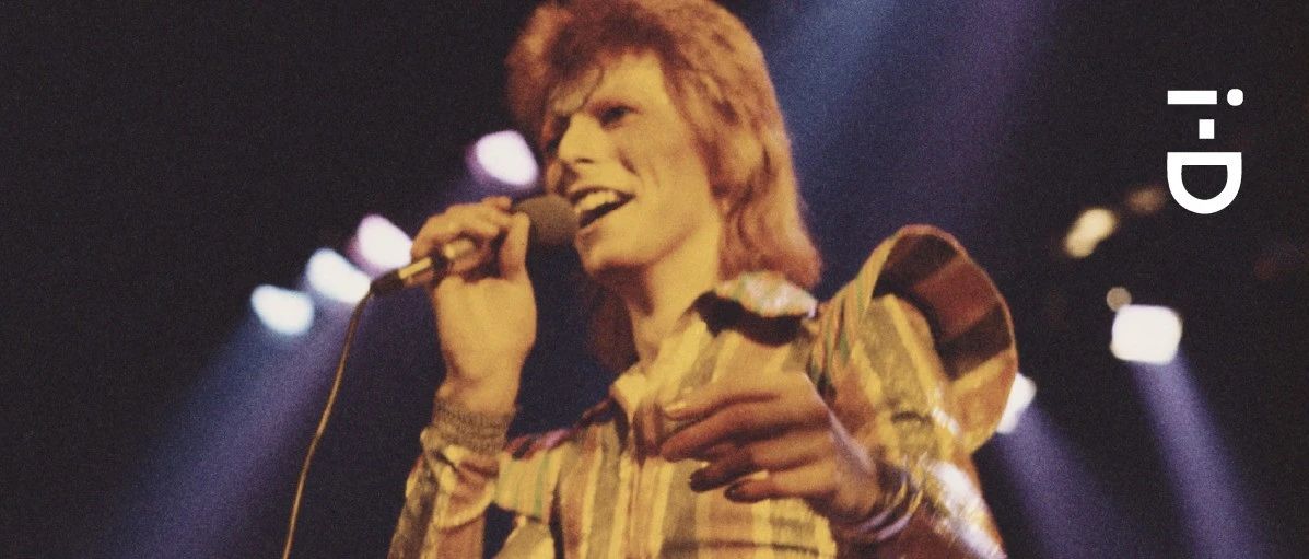 David Bowie 的 7 套标志性造型