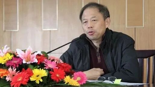 【青春语文•张绪凤关于名师教学研究（十）从小说教学看阅读思维的发展与提升 ——以黄厚江的《孔乙己》教学为例