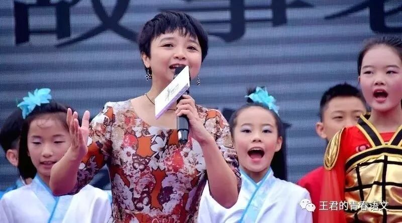 【清澜山学校阳光思维班每日播报点评】王君：淏桐的第一次视频播报