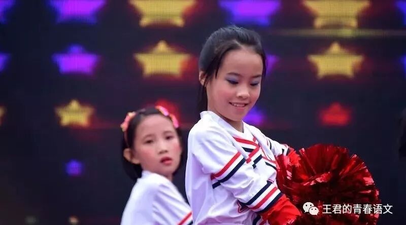 【清澜山学校阳光思维班每日播报点评】王君：刘霓，从“我”走向“我们”