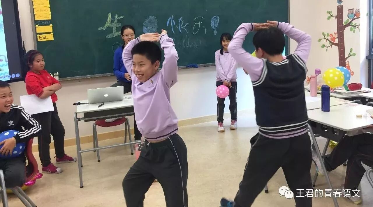 【清澜山学校阳光思维班每日播报点评】王君：子曦长诗动班级