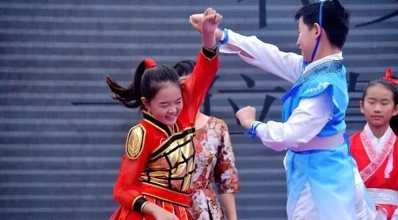 【清澜山阳光思维班每日播报点评】王君：雨航雨航扬帆起航