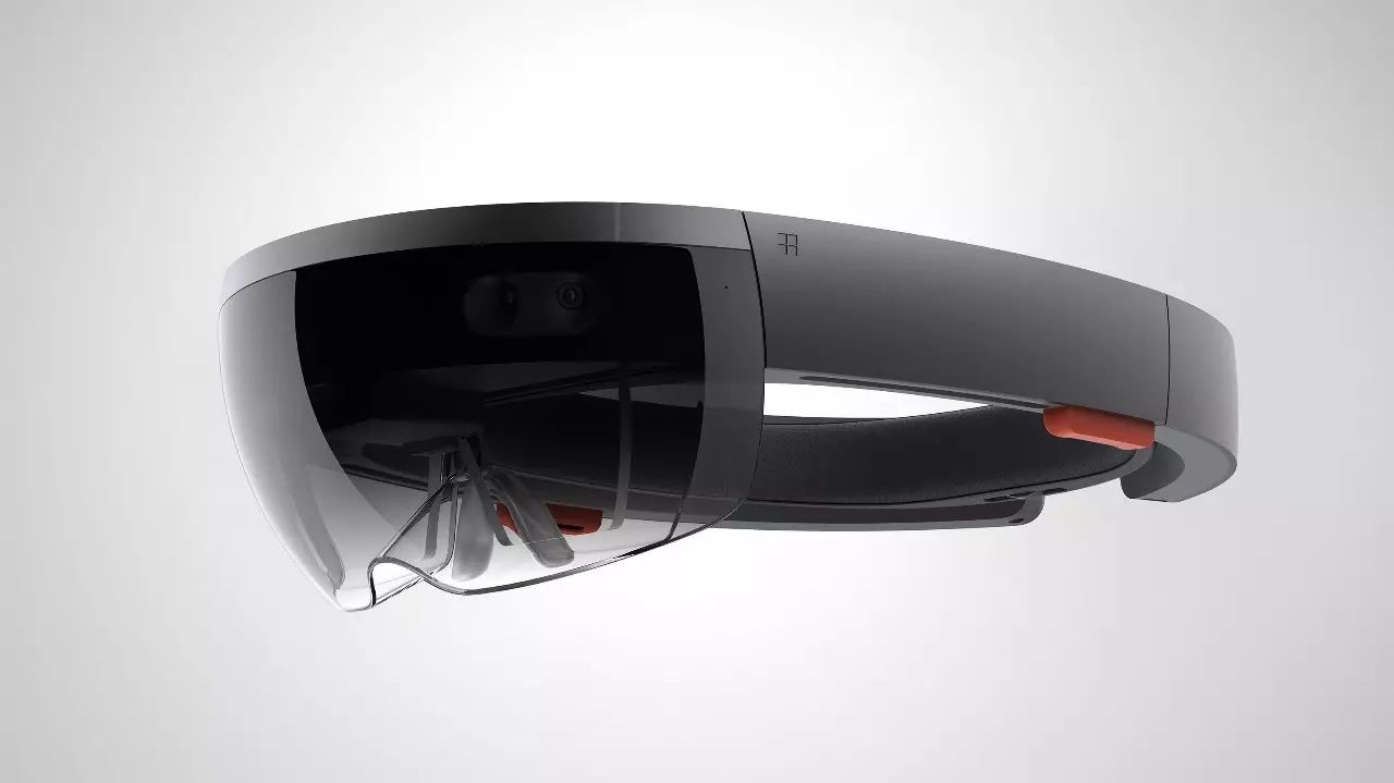 4,自带屏显和微型计算机的眼镜设备,如图:microsoft hololens ar