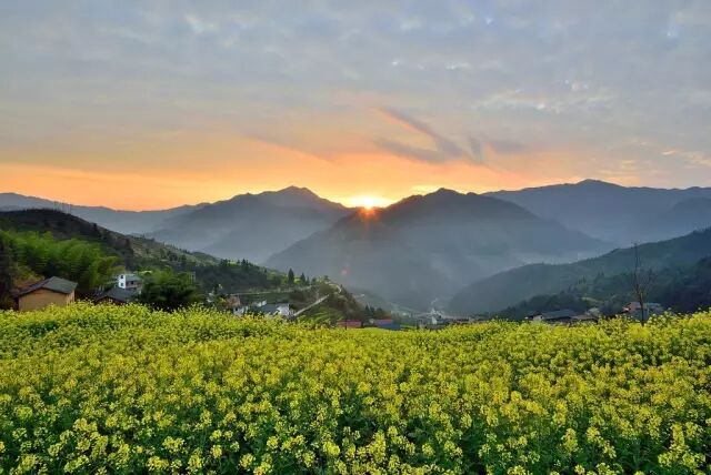 开化台回山,嘉阳小火车,福建霞浦,新疆库车老城,山东青岛,云南泸沽湖,江苏扬州,安徽齐云山,桂林阳朔,西藏林芝,近米jmeet旅游,