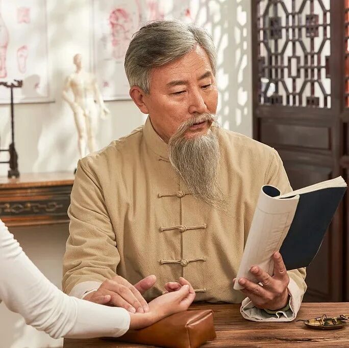 少白头是因为血热？到底什么是血热，怎样调理血热！