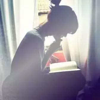 女人多讀書.jpg