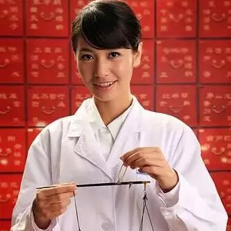 陪你看过这57部经典港片的小伙伴,现在都生二胎了吧?