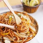 陪你看过这57部经典港片的小伙伴,现在都生二胎了吧?