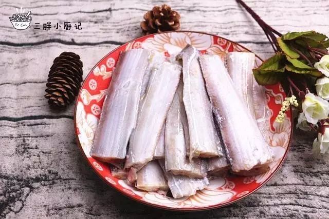 美食菜谱红烧带鱼清空肚子只为等它