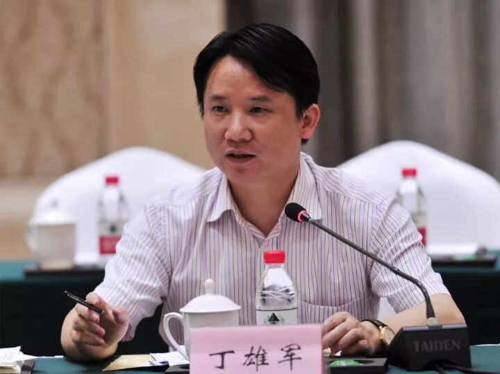 贵州省毕节市常务副市长丁雄军:以用立信 
