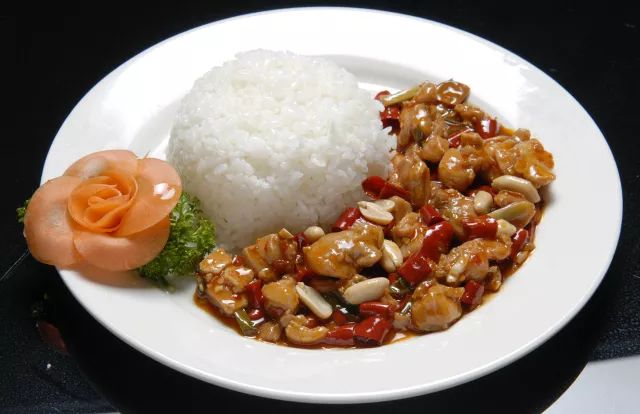 【美食】我们不一样!这大概是全固原最洋气的凉皮店,美食达人速率收藏! 美味厨房 【美食】我们不一样!这大概是全固原最洋气的凉皮店,美食达人速率收藏! 美味厨房