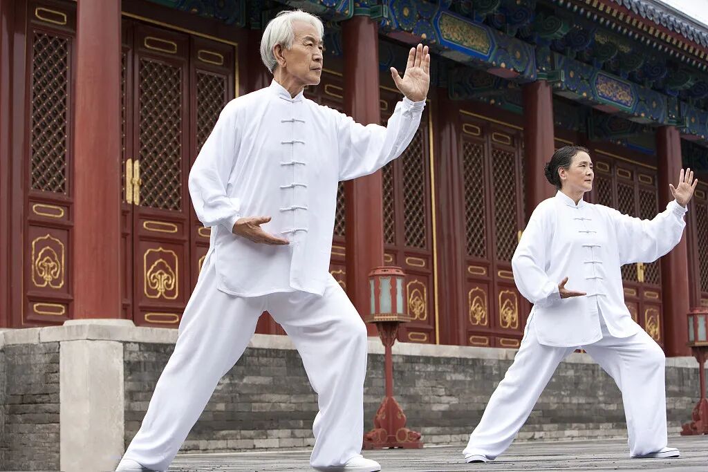 中医治未病重在“四调”：调精神，调呼吸，调起居，调饮食！