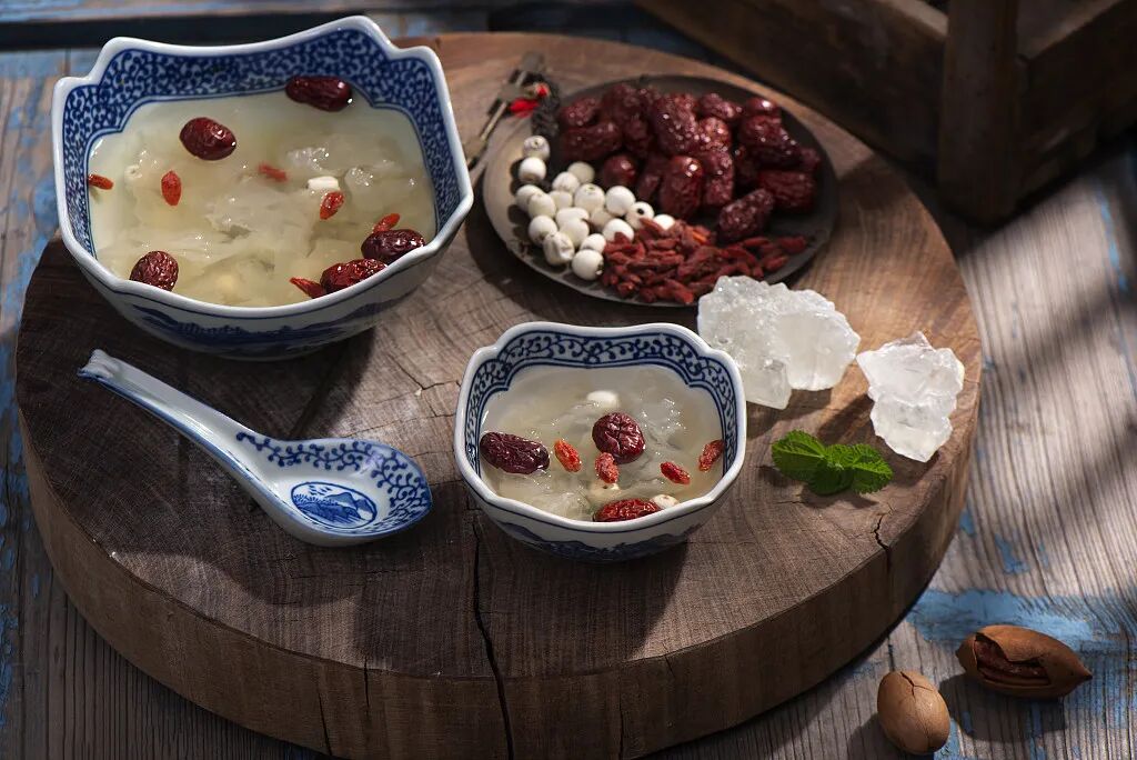 中医治未病重在“四调”：调精神，调呼吸，调起居，调饮食！