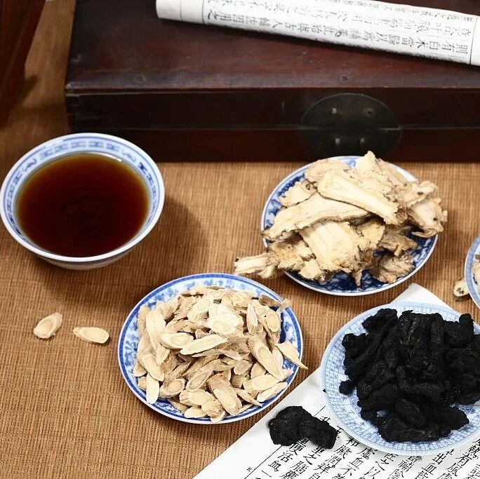 中医：肝血是最好的滋润剂，一个中成药补肝血堪称一绝！