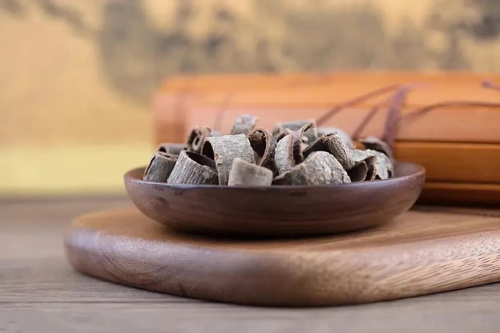 脾虚湿气重及痰湿体质，常用这六味药，健脾祛湿又和胃！