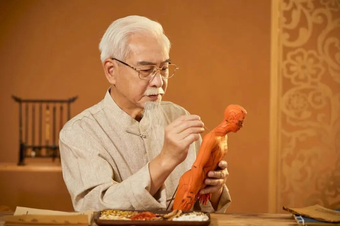 中医：湿热和寒湿分不清，祛湿只会越祛越湿！