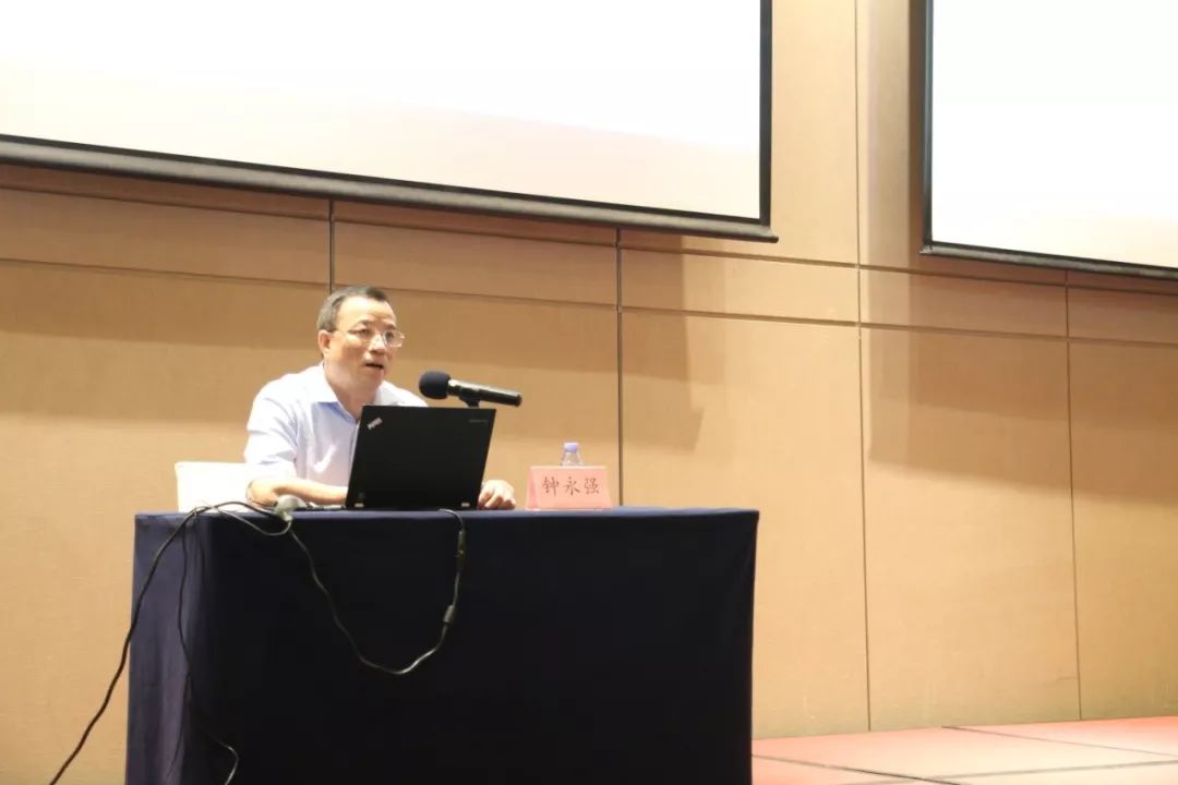 广东省食品药品监督管理局行政许可处  钟永强药品安全总监