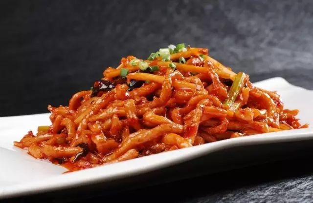 鱼香肉丝兼具甜