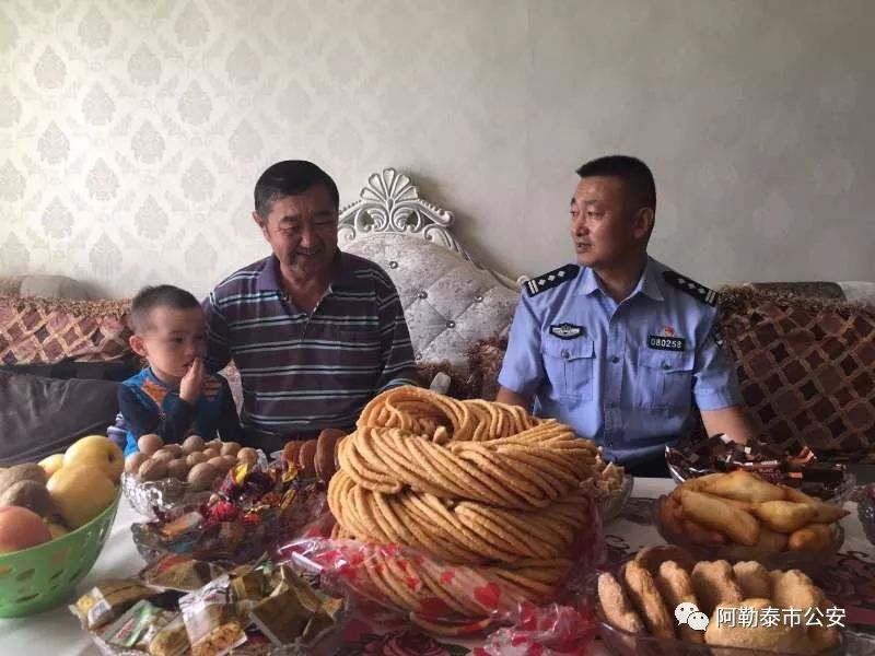 阿勒泰市公安局党委开展"古尔邦节"节前慰问活动