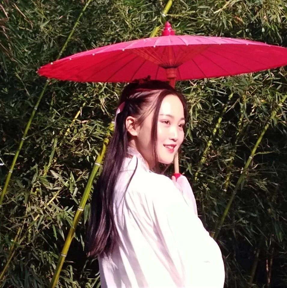 鞠婧祎 / 李艺彤 / 黄婷婷三人合唱《回合》美翻了