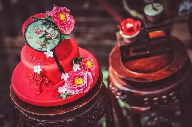 婚礼上，独一无二的创意蛋糕