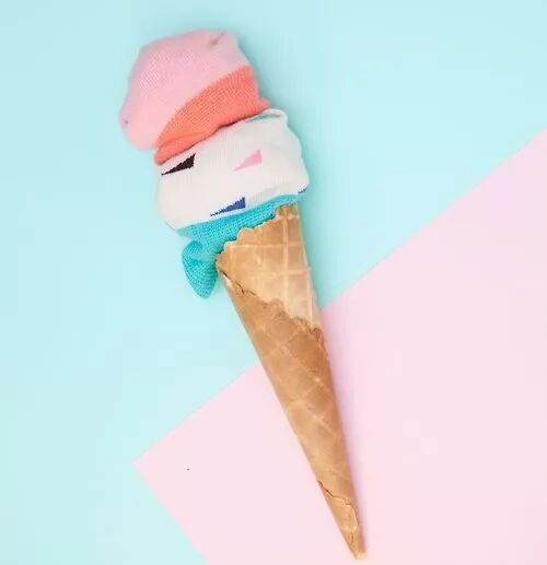 可回收垃圾箱什么颜色_茶叶桶标识_建筑垃圾是可回收垃圾吗