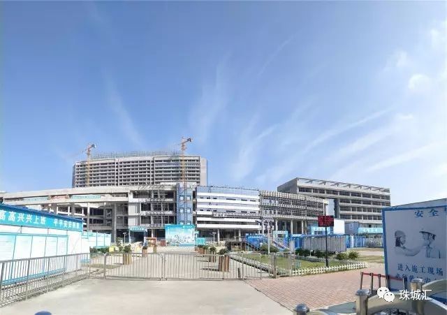 除此之外,高铁新区还有 蚌埠医学院,蚌埠学院,安徽电子信息职业技术