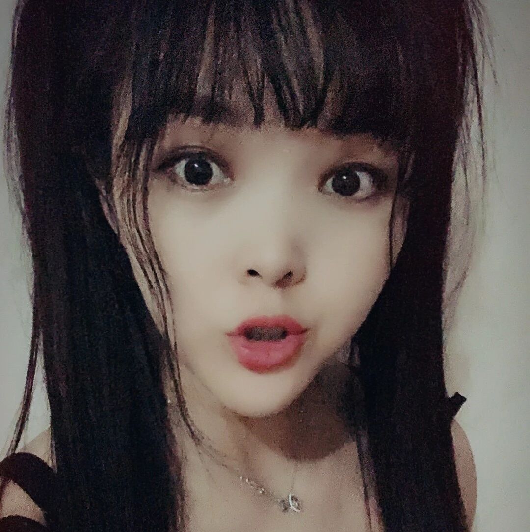 瑶瑶带你在跑偏的路上越走越远...