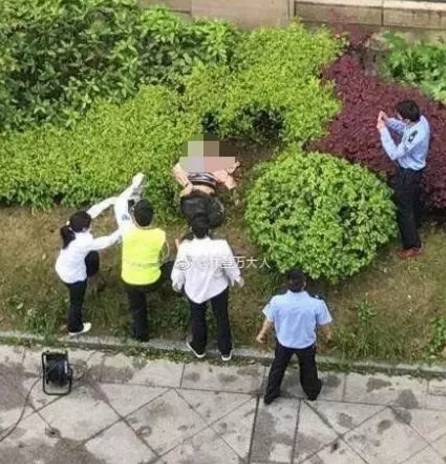 <a href=http://www.skping.com target=_blank class=infotextkey>期货</a>大佬凌晨跳楼 1亿4500万十天亏完！