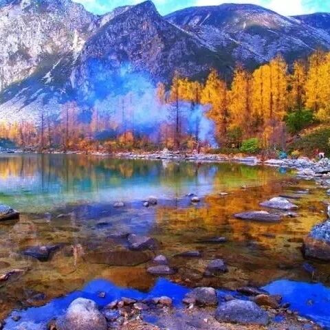 国内唯一敢叫板稻城亚丁的处女秘境，低调得令人心疼，庆幸未火！