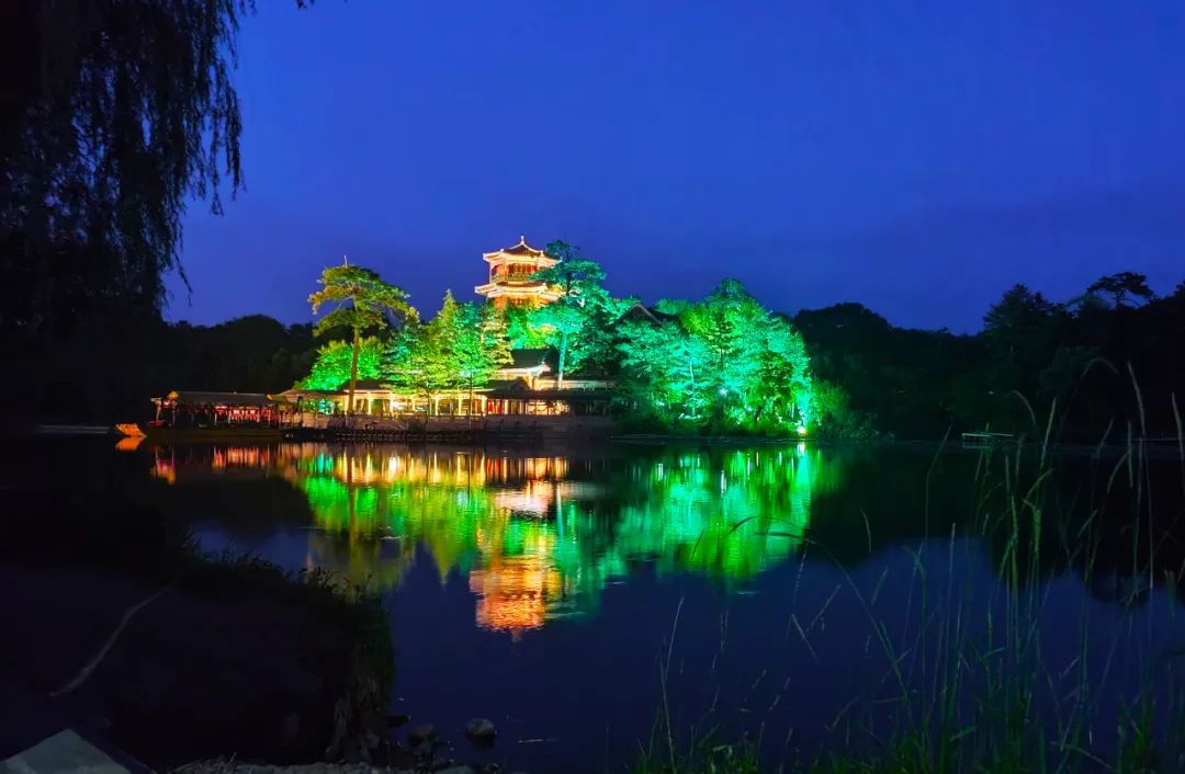 8月1日起购买避暑山庄+布达拉行宫景区半价票