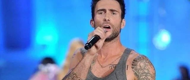 骚当Adam Levine 卖惨被反噬…