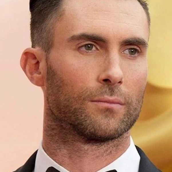 Adam Levine 郑重澄清!