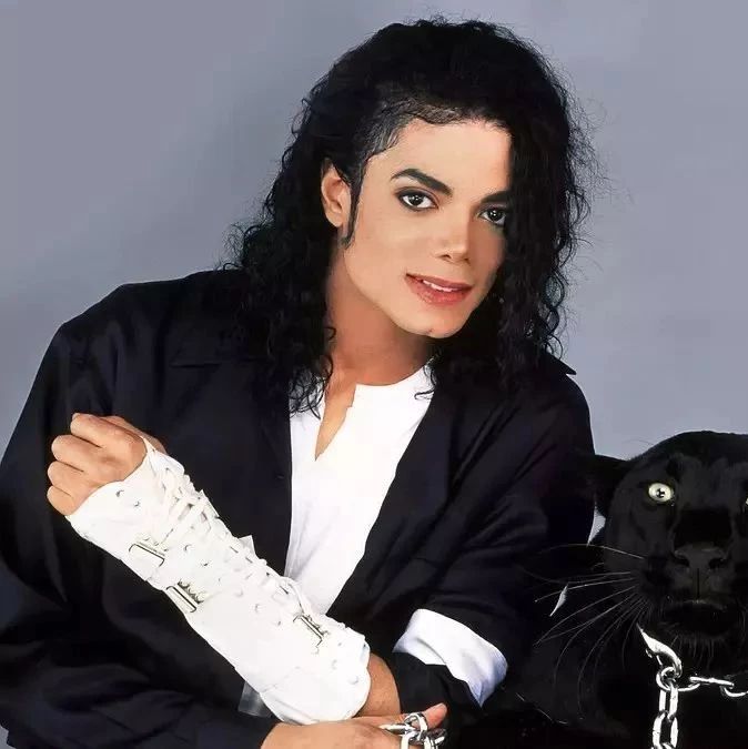 迈克尔·杰克逊逝世9周年:一个到人间砺炼的天使