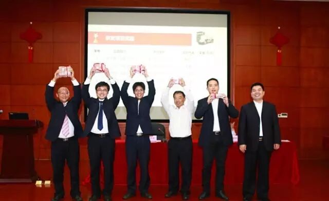 每月拿百万现金重奖创新  三一集团就是这么任性.jpg