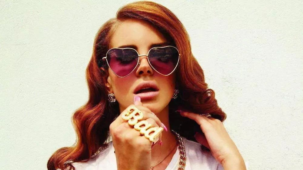 Lana Del Rey:你尝试过听九分半的歌吗?