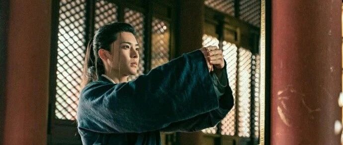 讲一个犯太岁的故事