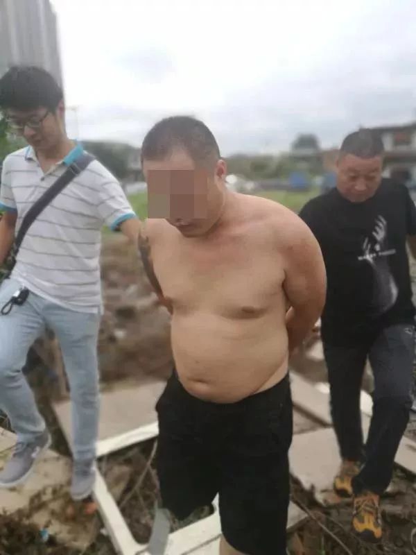 临泉刚抓住一名毒贩,已有12人落网!