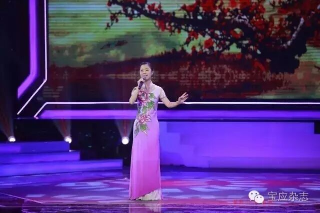 王娟:喜获民歌十佳女歌手